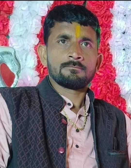 पत्रकार,यशबेन्द्र हजारी