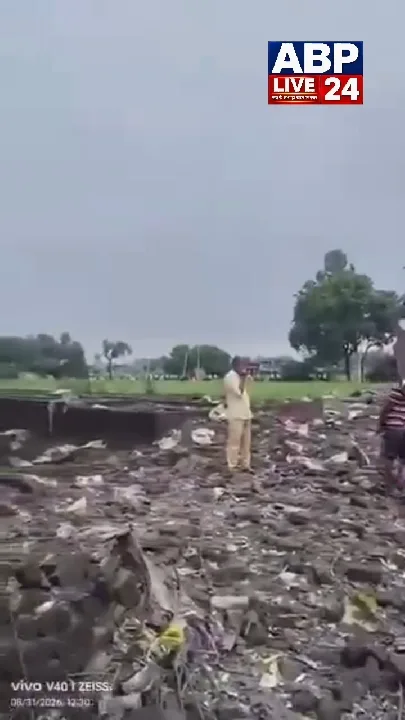 कौशांबी में पटाखा फैक्ट्री में भीषण विस्फोट, फैक्ट्री जमींदोज