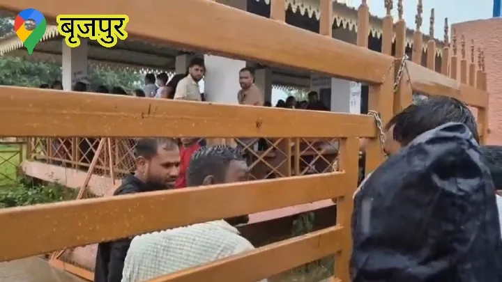 बृहस्पति कुंड में प्रशासनिक गोलमाल: टेंडर निरस्त होने के बाद भी अवैध वसूली