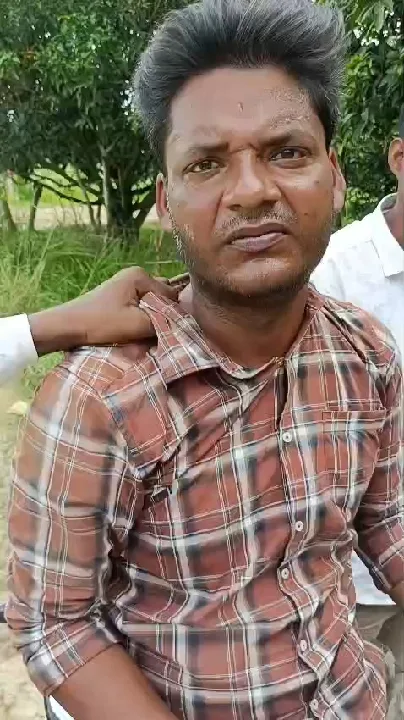 नेपाल से शराब ले जा रहे धंधेबाज को पुलिस ने पकड़ा