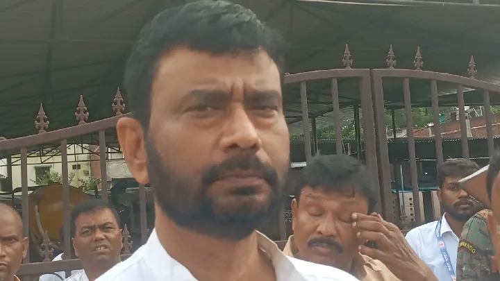 बिक्रमगंज में अवैध बूचड़खाने की छापेमारी, कोई अवैध गतिविधि नहीं पाई गई