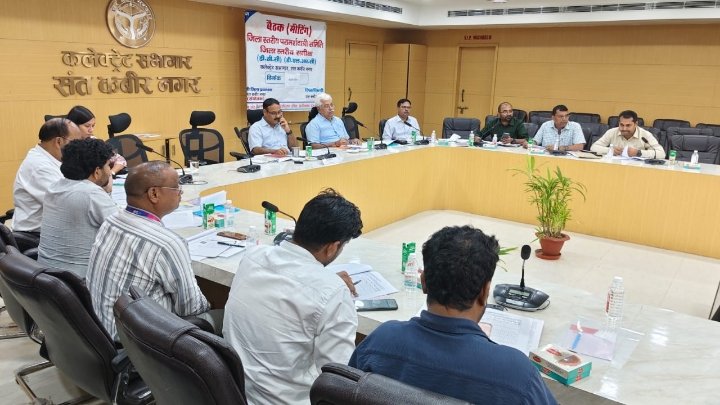बैंक अधिकारियों को निर्देश, प्राथमिकता योजनाओं के तहत ऋण पत्रावलियों का निस्तारण सुनिश्चित करें