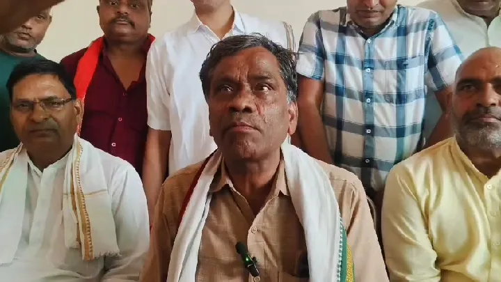 मंत्री की छवि धूमिल करने की कोशिश बर्दाश्त नहीं, चीनी मिल चालू होगी