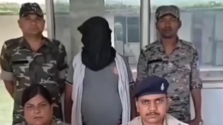 रंगदारी और हत्या की धमकी देने वाला अपराधी गिरफ्तार