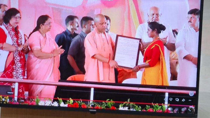 मुख्यमंत्री ने किया चार योजनाओं का शुभारंभ, आंगनबाड़ी कार्यकत्रियों को सम्मान