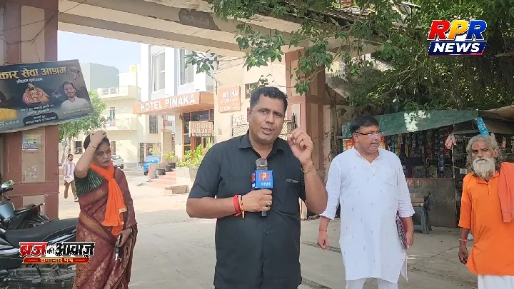 आवासीय कॉलोनी में गोदाम? भारी ट्रकों से गेट-सीवेज क्षतिग्रस्त, प्रशासन से जांच की मांग