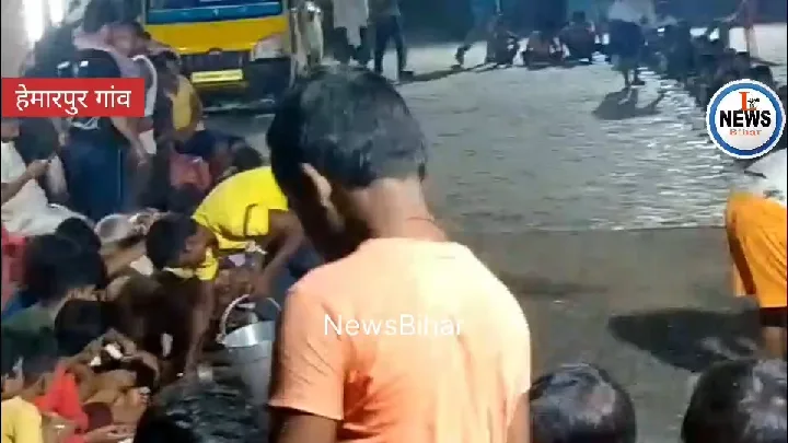 बाढ़ पीड़ितों को सामुदायिक किचेन से भोजन की सुविधा