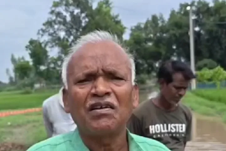 रोड नहीं तो वोट नहीं: बरईपार में जलभराव से ग्रामीणों का गुस्सा