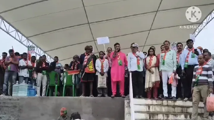 खूंटी में बीजेपी का उपायुक्त कार्यालय घेराव, जेपीएससी-जेएसएससी धांधली की मांग