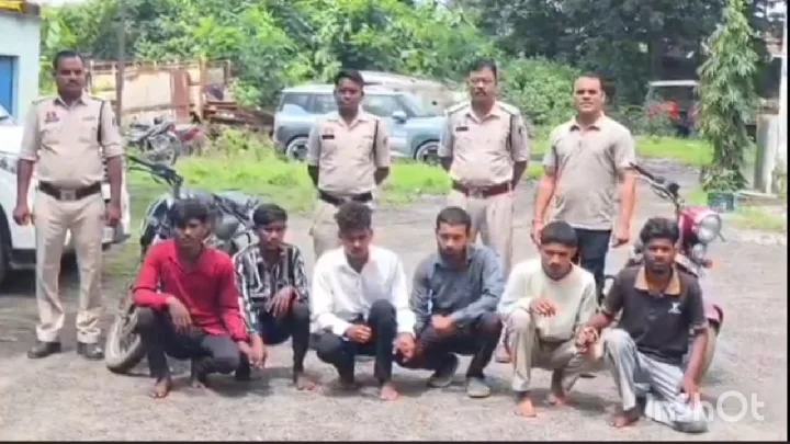 रायगढ़ में राहगीरों से लूटपाट करने वाला गिरोह पकड़ाया, 7 गिरफ्तार