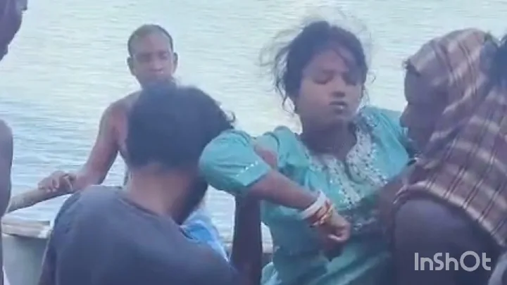 सेल्फी ब्रिज से महिला ने लगाई छलांग, मछुआरों ने बचाई जान