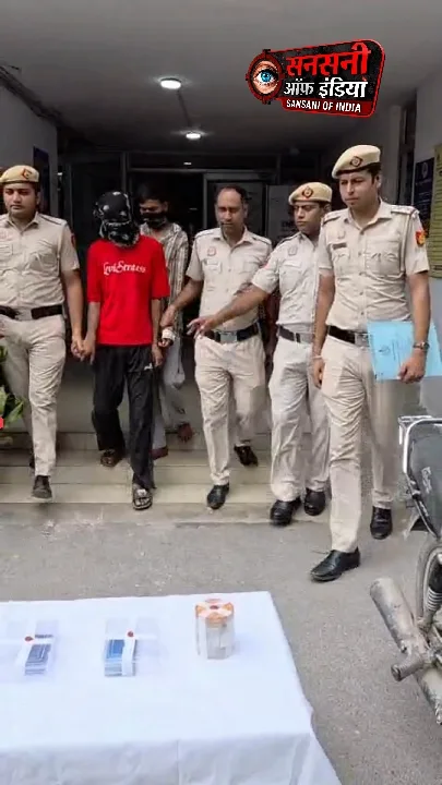 दिन में डिलीवरी, मौका मिलते ही स्नैचिंग! पुलिस ने 1 घंटे में पकड़े दो डिलीवरी बॉय