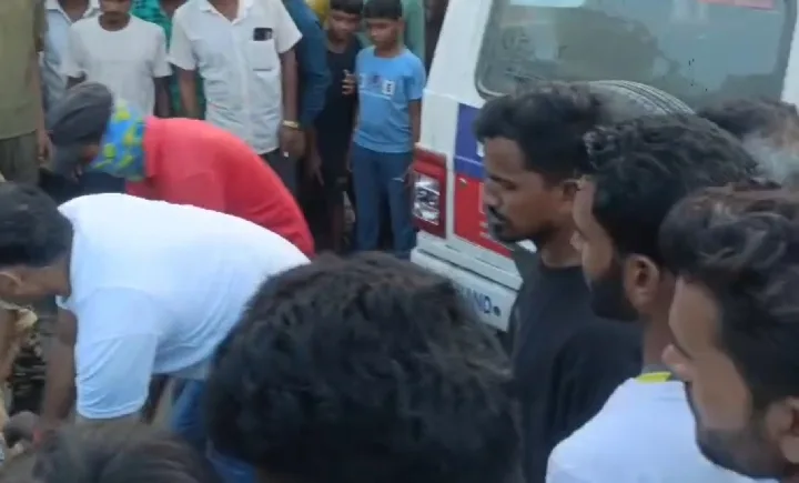 गोविंदपुर में भीषण सड़क हादसा, 30 वर्षीय युवक की मौत