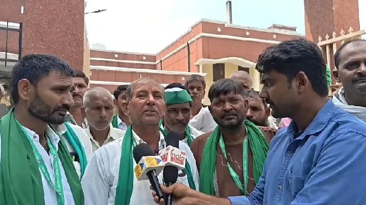 किसानों की कर्जमाफी की मांग, भाकियू का धरना-प्रदर्शन