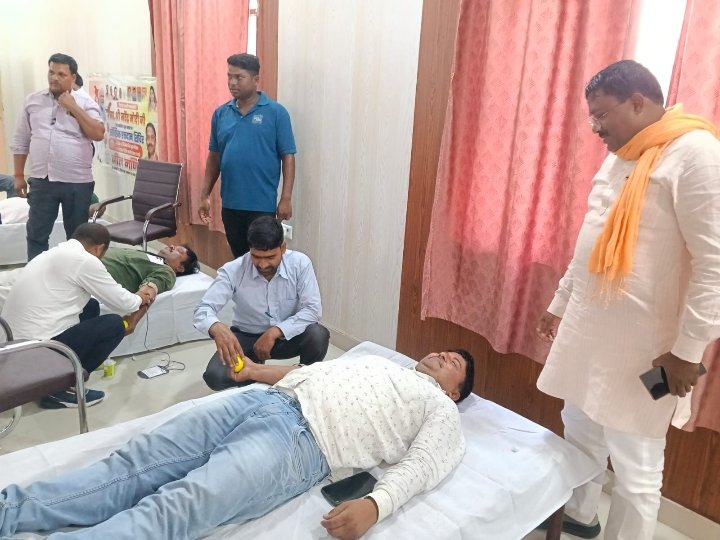 प्रधानमंत्री के जन्मदिन पर रक्तदान शिविर का आयोजन