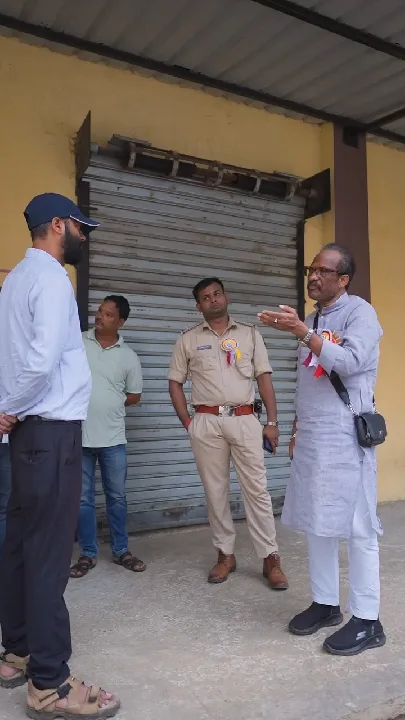 सिसई विधायक ने प्रखंड प्रशासन को लगाई फटकार