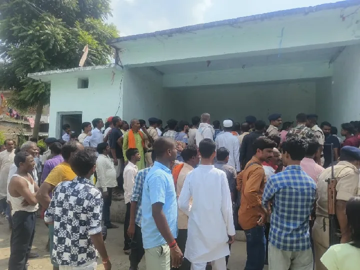 बेगूसराय में कुएं की ज़मीन विवाद पर केंद्रीय मंत्री ने की वार्ता