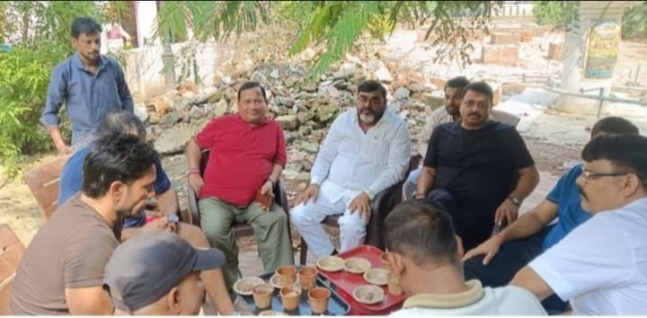 लखनऊ में समाजवादी नेताओं की महत्वपूर्ण बैठक, संगठन को मजबूती पर चर्चा