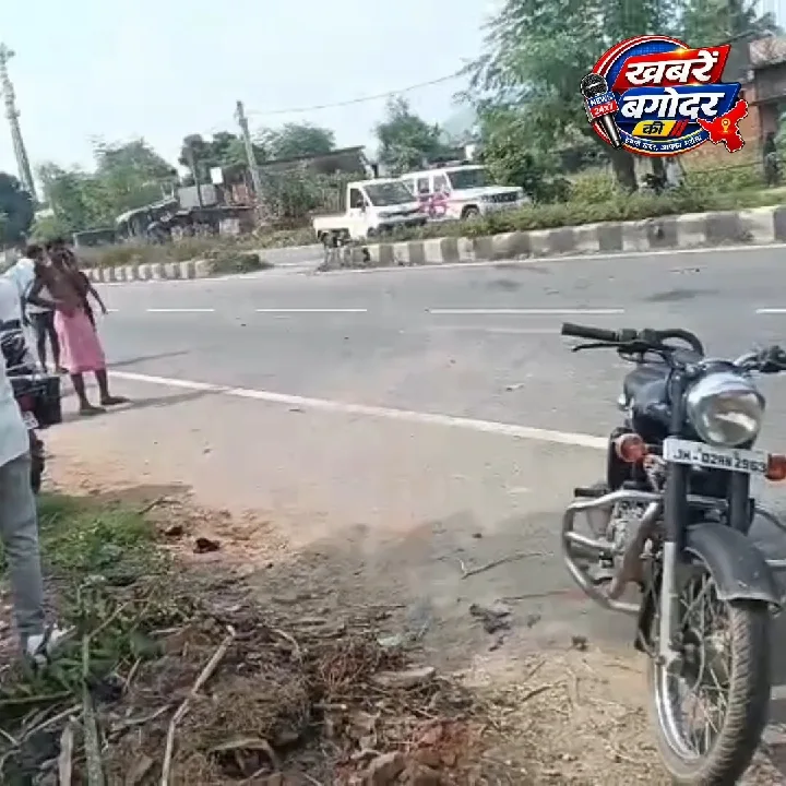 तेज रफ्तार टेलर ने घर में घुसकर मचाया हाहाकार, बड़ा हादसा टला
