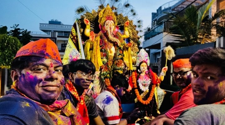 इंद्रप्रस्थपुरम में गूंजा गणपति बप्पा मोरया, 3000 श्रद्धालुओं ने ग्रहण किया महाप्रसाद