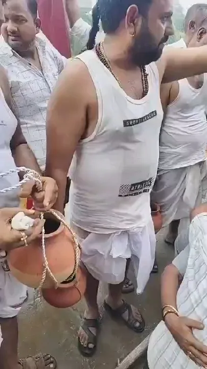 रीवा में सवर्ण संगठनों का विरोध, मौन नेताओं का प्रतीकात्मक दाह संस्कार