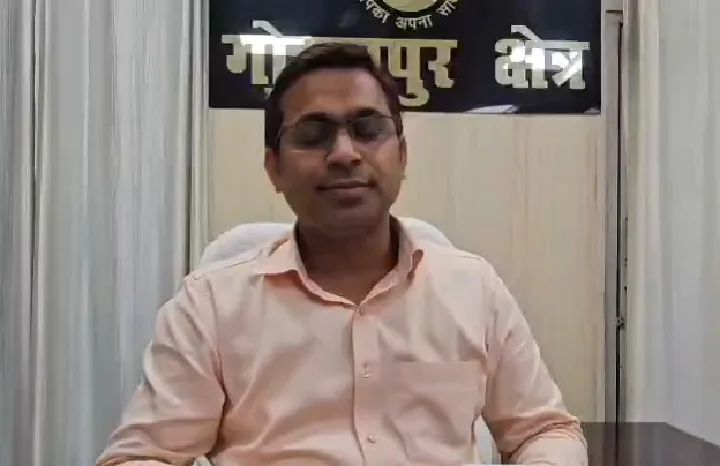 गोरखपुर को मिलीं दो नई डबल डेकर इलेक्ट्रिक एसी बसें