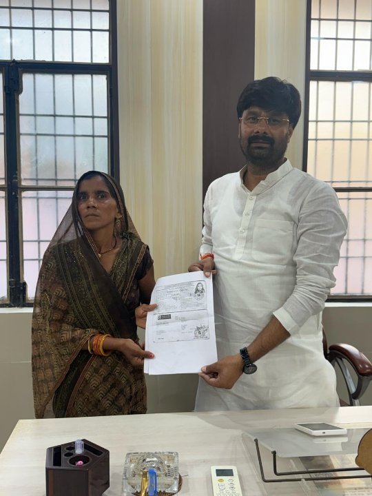 पति की हत्या के बाद अंजनी देवी को मिली रोजगार की उम्मीद